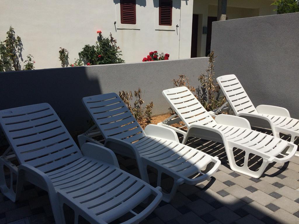 Apartment Villa Franci 帕格 外观 照片